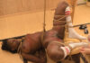 Ebony Shibari : Une Session Intense et Sensuelle en 4 Mains